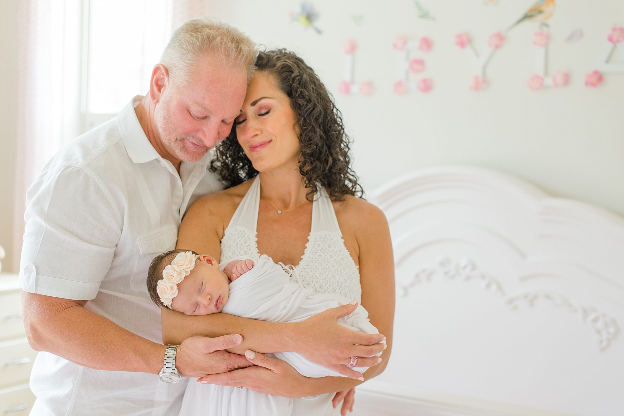 Timeless Newborn Portraits photographed by San Diego newborn photographer Leigh Castelli Photography