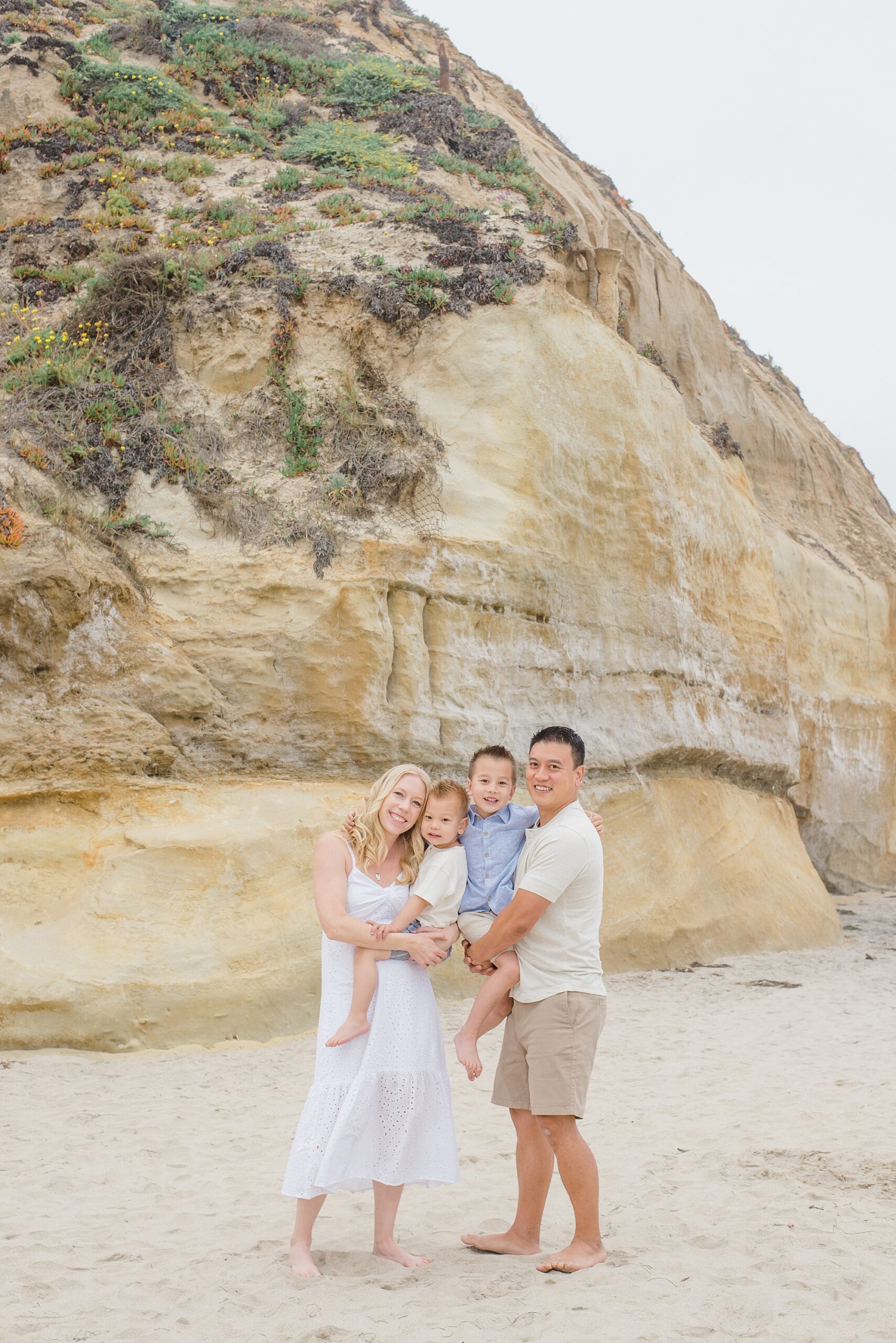 San Diego Family Beach Session photographed by San Diego family photographer Leigh Castelli 